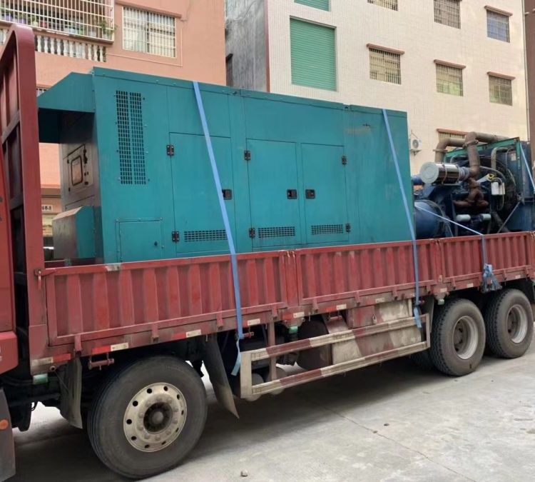 米东如何在不同负载率下确保 400KW 柴油发电机组的正常运行？