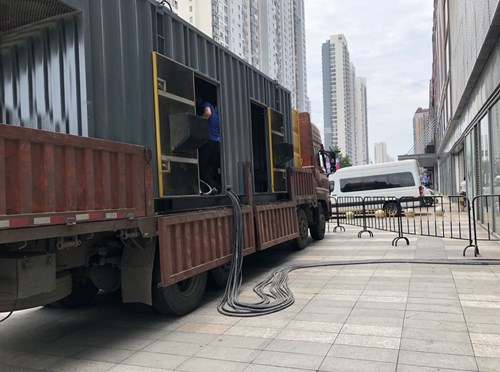 米东柴油发电机空气滤清器在不同季节的更换周期是否有差异？